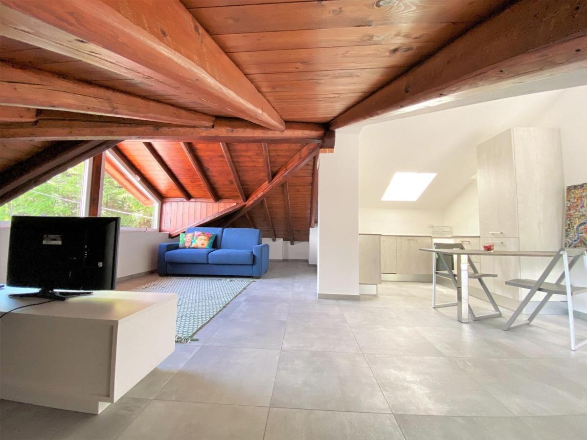 Апартаменти La Rondinella - Loft With Fantastic View On Lake Como Ардженьо Екстер'єр фото